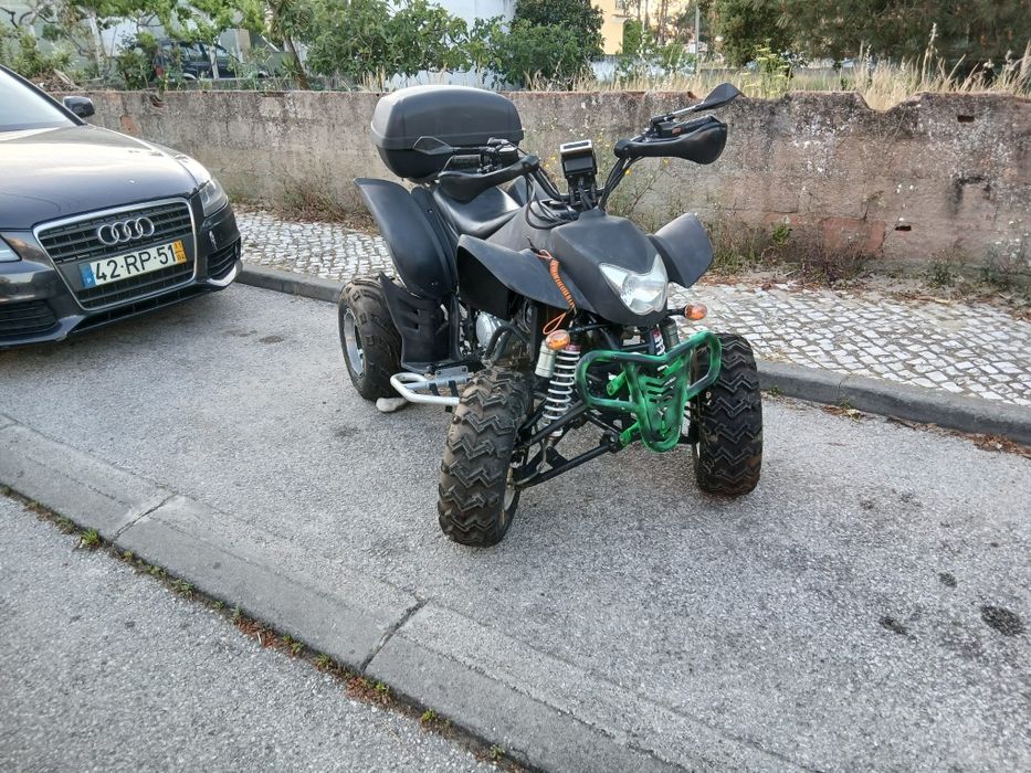 Vendo Moto 4 eagle