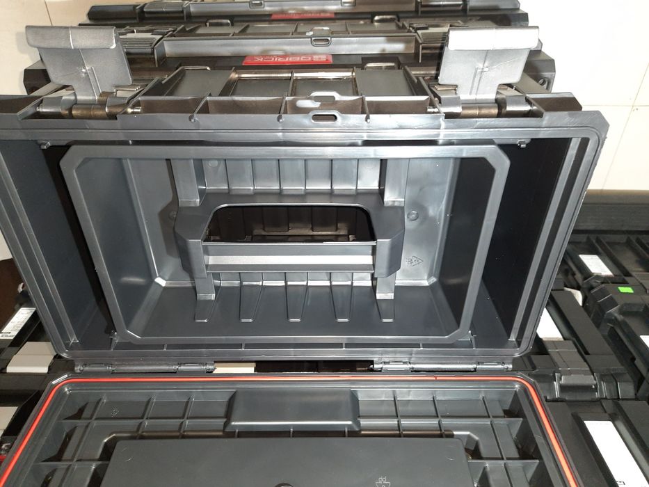 Серия професійних ящиків для інструменту QBRICK SYSTEM PRO