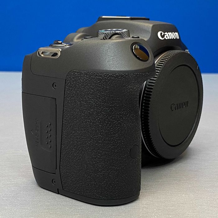 Canon EOS R7 (Corpo) - 32.5MP