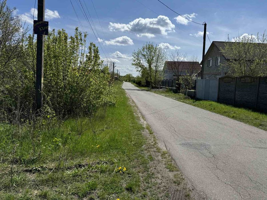Продаж ділянки 20 соток с. Велика Бугаївка - More