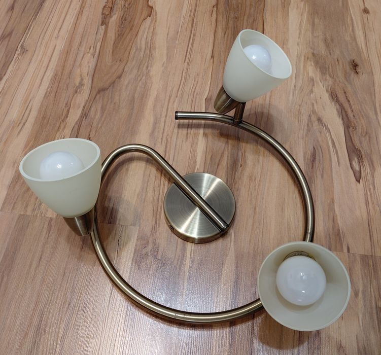 Lampa sufitowa, 3 żarówki gw 14