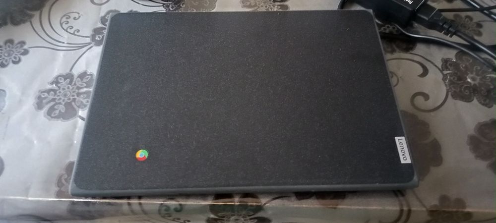 Laptop Lenovo Chromebook 100E