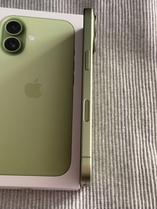 Iphone 17/256 Sage