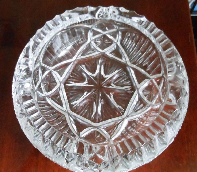 Хрустальная пепельница 15 см