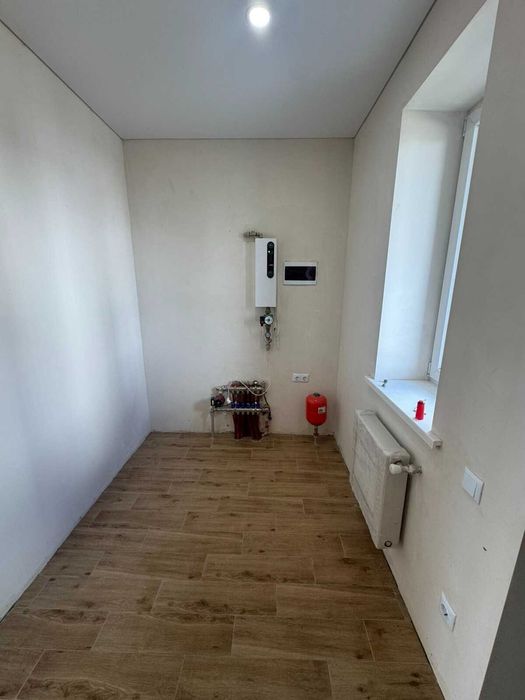 Продається дуплекс з частковим ремонтом, р-н Старого міста