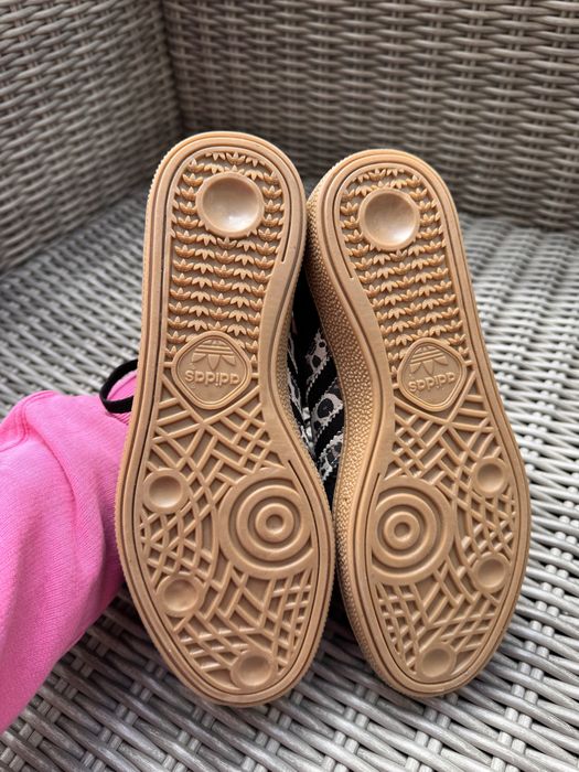 Adidasy czarne z panterką z brazową podeszwą 38 2/3