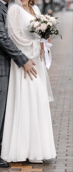 Весільне плаття бу