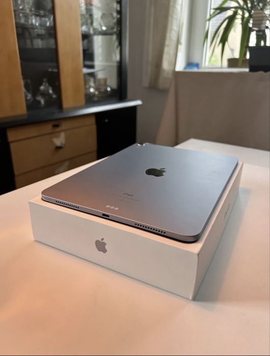 Ipad Air 256 gb 10.9 sky blue