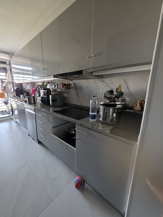 Móveis e armário cozinha