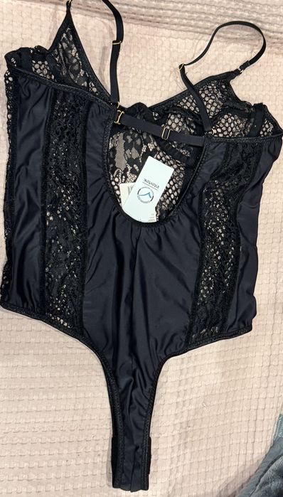 Nowe body koronkowe m