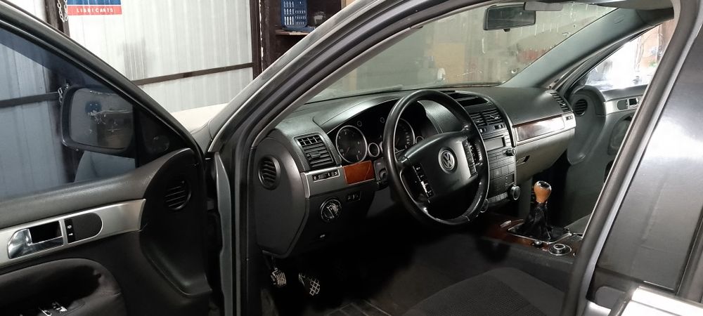 Volkswagen Touareg 2.5 TDI