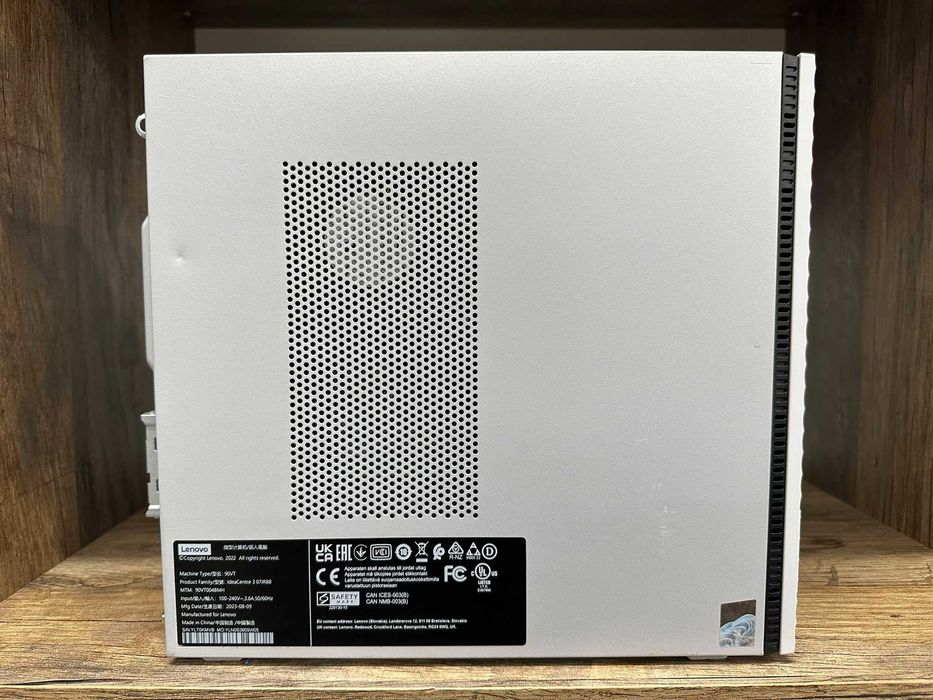 Komputer Lenovo IdeaCentre 3 07IRB8 I7-13700/16GB/512GB/WIN 11 PRO stan bdb gwarancja