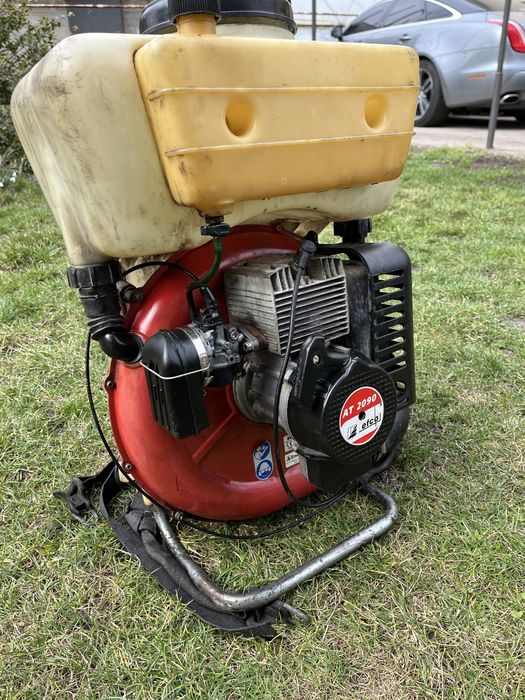 Оприскувач бензиновий efco AT2090