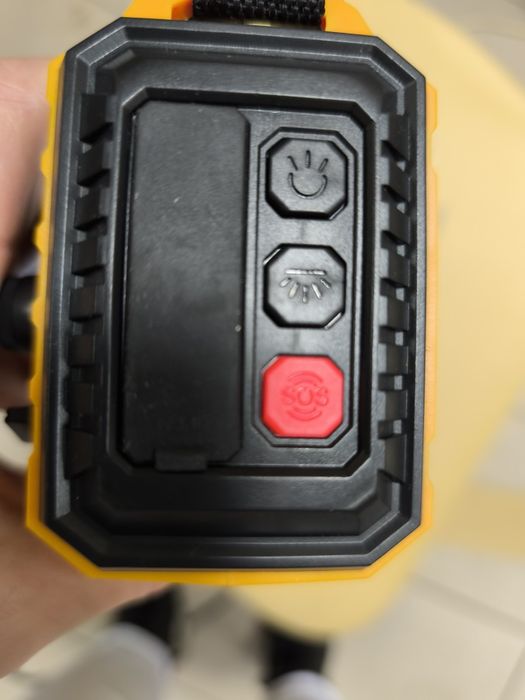 Радио Solar Crank CR1009 на солнечной батарее с зарядным на 12000 мАч