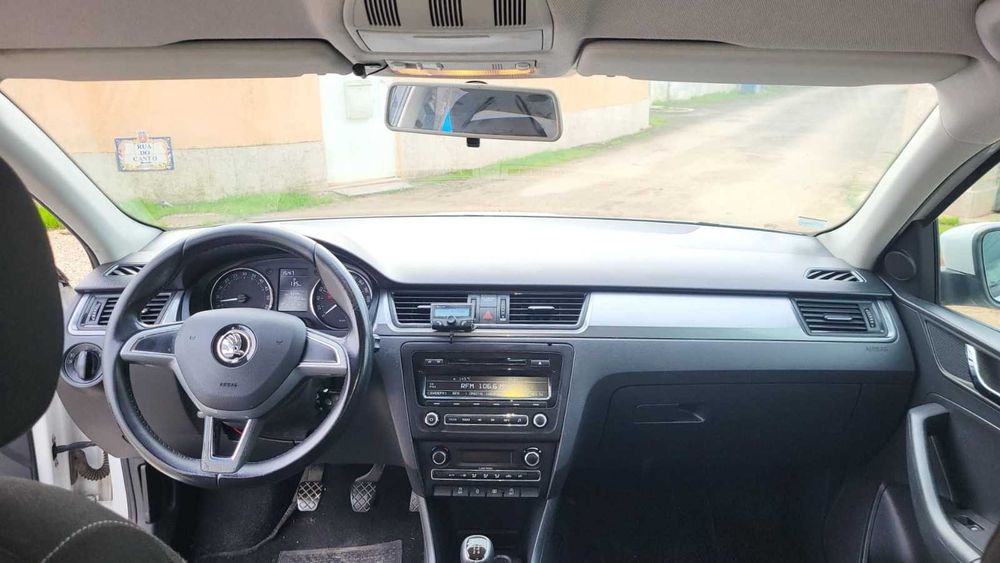 Skoda Rapid Spaceback 1.6TDI de 2014