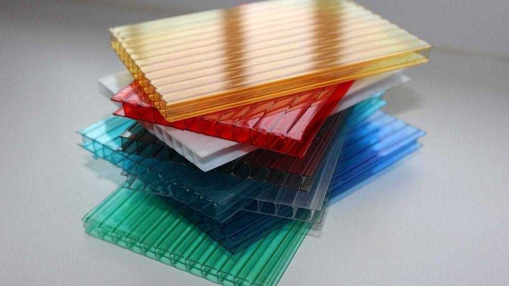 Poliwęglan komorowy 2UV 2,1x6m bezbarwny grubość 4mm 6mm 8mm 10mm 16mm