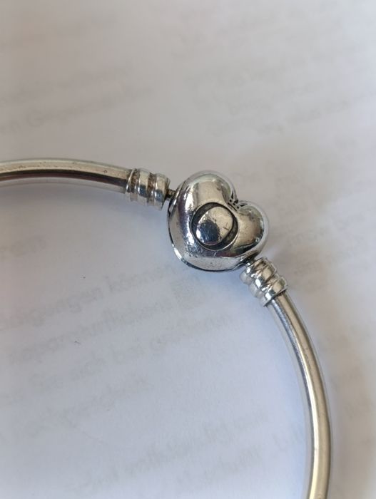 Bransoletka Pandora bangle serce 17