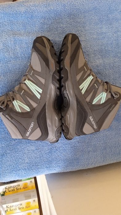 Трекінгові черевики Salomon - 39,5 розмір. Gore-Tex