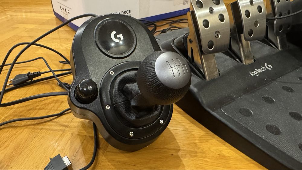Logitech G29 + Shifter | Stan bardzo dobry | Pełny zestaw