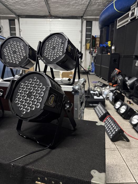 4 Par Led 36x3 com otima luz