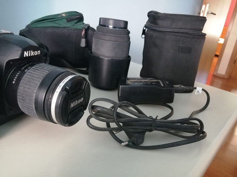 Câmara fotográfica Nikon D70