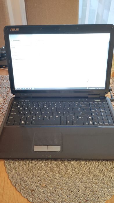 Laptop Asus K50IJ 4gb ram, win 10 pro