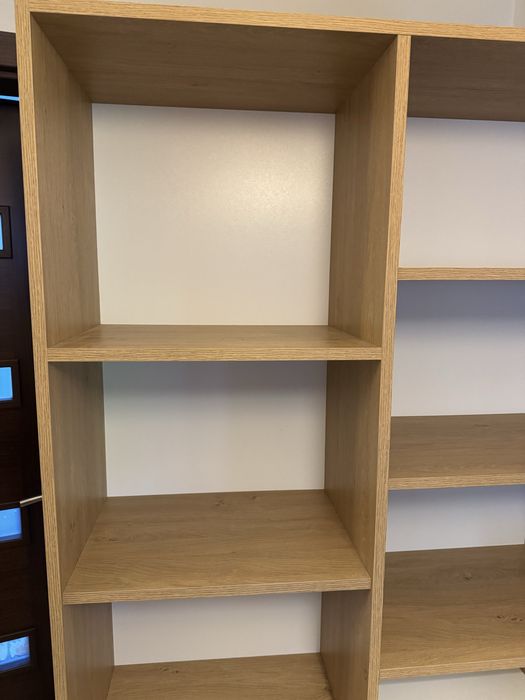 Regał Meblik UNI OAK białe fronty