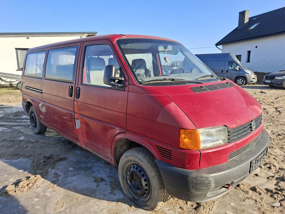 Volkswagen transporter T 4 osobowy 2.5 tdi 102km klima