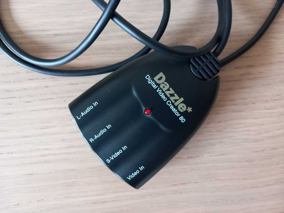 Conversor de vídeo DAZZLE DVC 80
