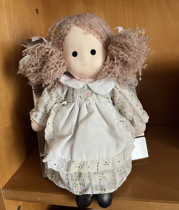 Brinquedo , Boneca de pano