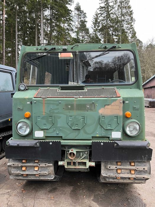Всюдихід амфібія bv206
