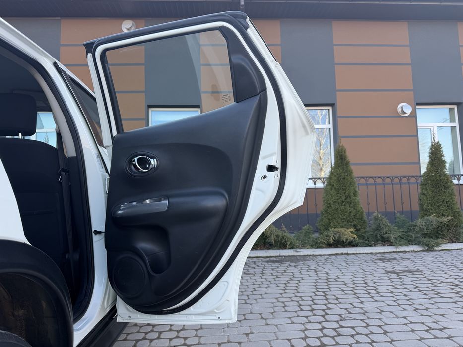 Nissan Juke, 1,6 газ/бенз, АКПП