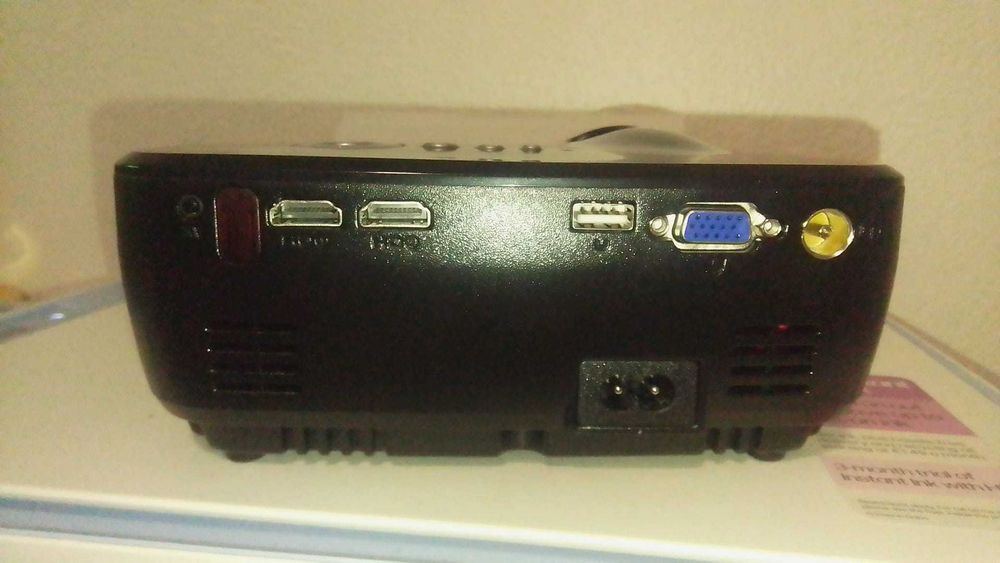 Mini Projetor LED HD 1080p – Novo em Caixa | HDMI/USB | Cinema em Casa