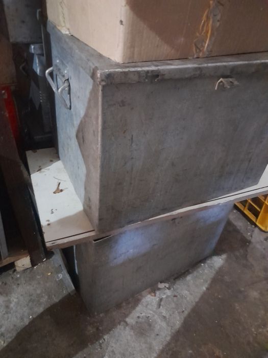 Pojemnik aluminiowy