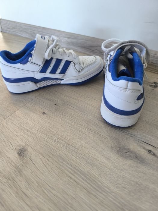 Adidas forum low niebieskie r.36