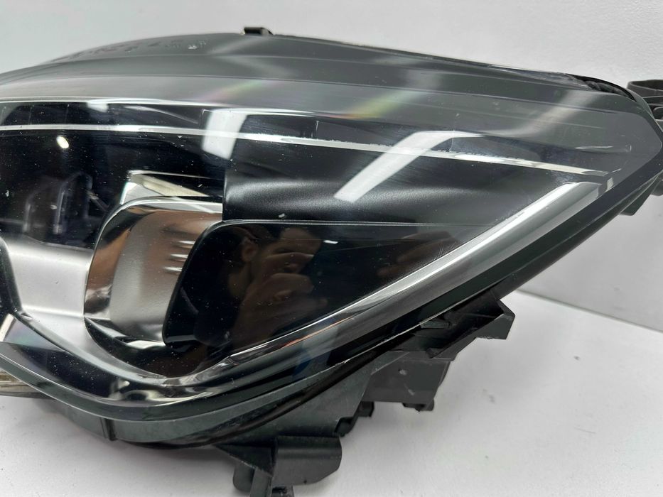 Ótica / Farol Esquerdo - Peugeot 308 II