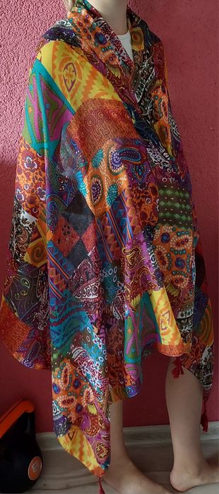 Szalik damski w stylu boho