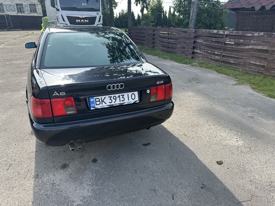 Ауді а6 с4 2.6 газ бензин