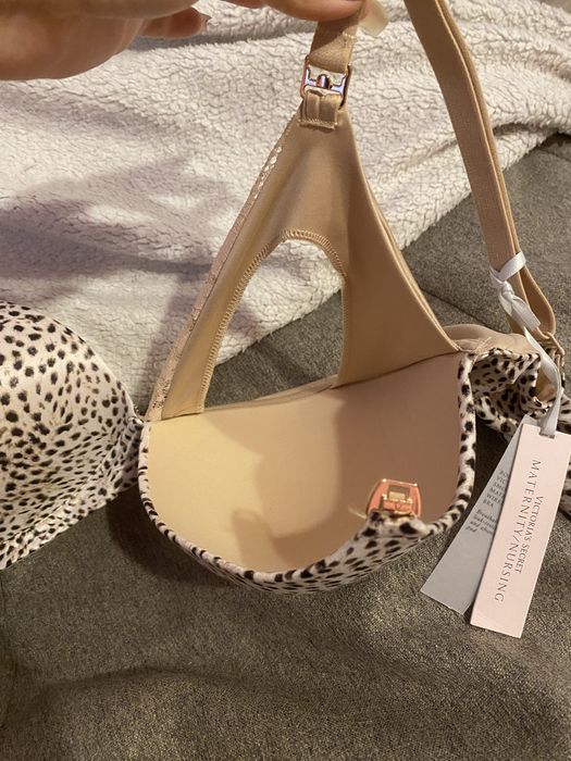 Бюстгалтер Victoria’s Secret для годуючої