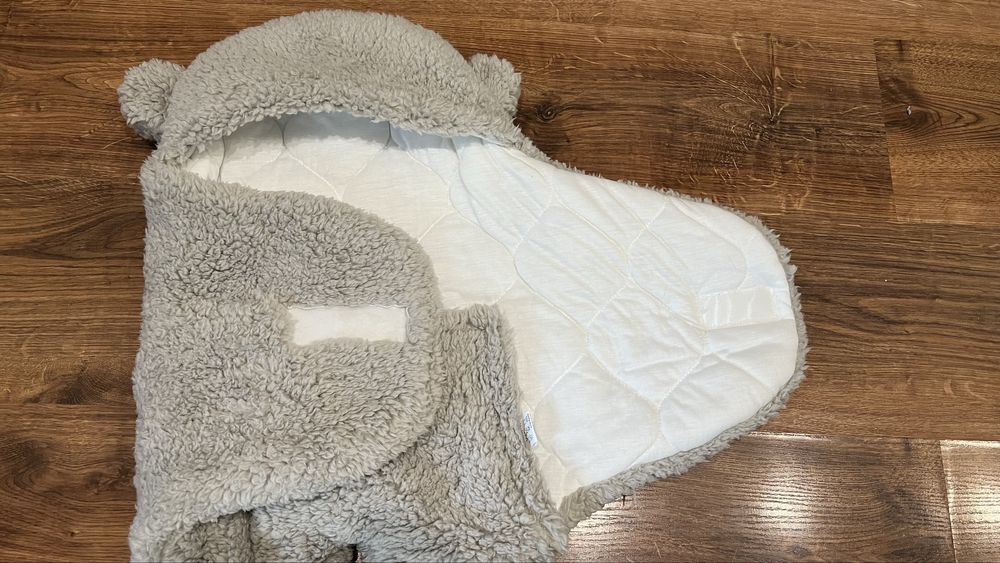 Зимовий конверт для немовлят.