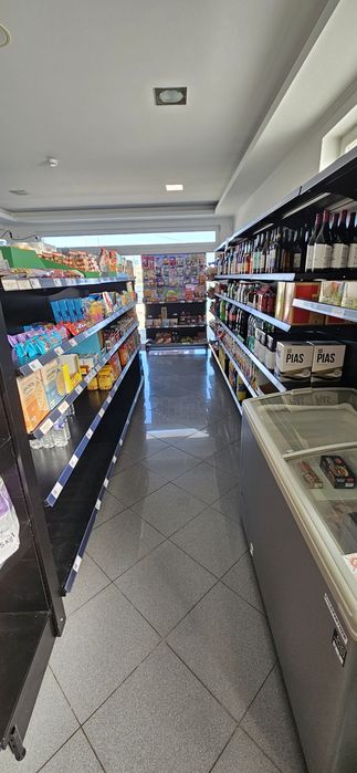 Loja 100m² Comércio/Serviços – Atalaia (Montijo)