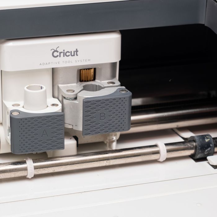 Maquina de Corte - Cricut Maker (AVARIADA - Boa Para Reparação)