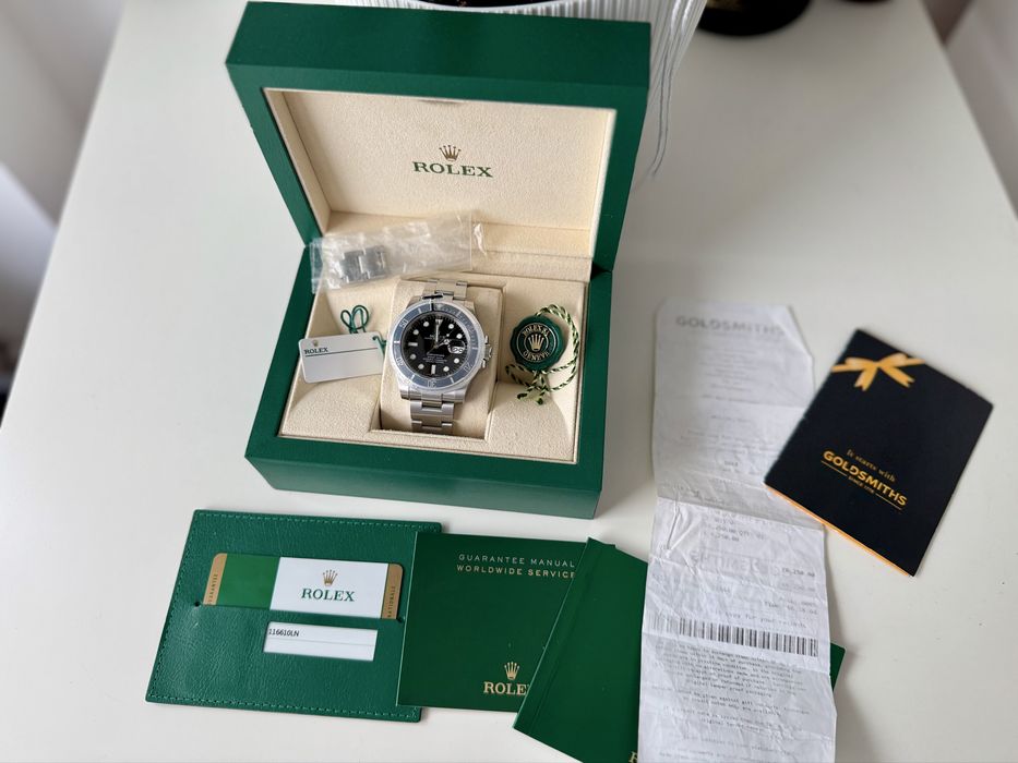 Rolex Submariner Date