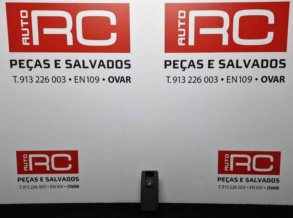 Comando / Botão / Interruptor Vidros Trás Direito 22915110 - OPEL INSIGNIA A três volumes