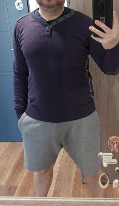 Sweter w serek Reserved fioletowy