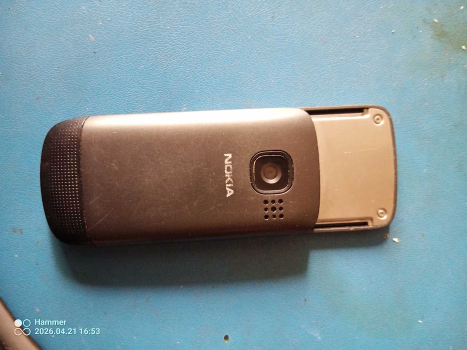 nokia C2-05 + ładowarka