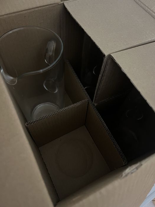 18 Jarras em vidro com asa – transparentes (ideais para sangrias)