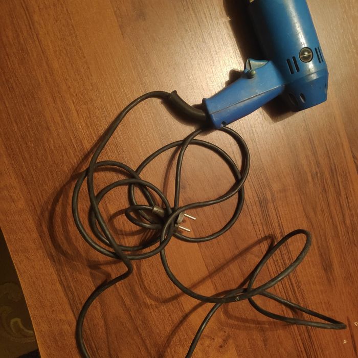 дрель / перфоратор ИЭ-1031