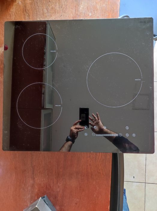 Placa de indução nova