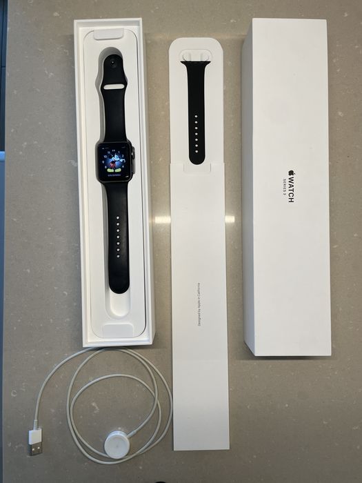 Apple Watch 42mm (troco por Gameboy)